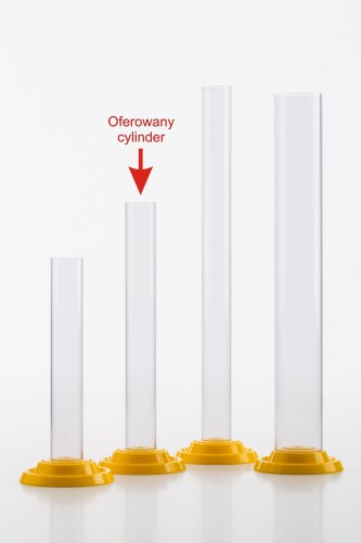 Plastikowy cylinder