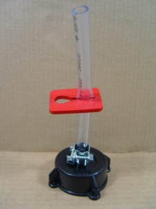 Zakrętka z wężykiem i dozownikiem